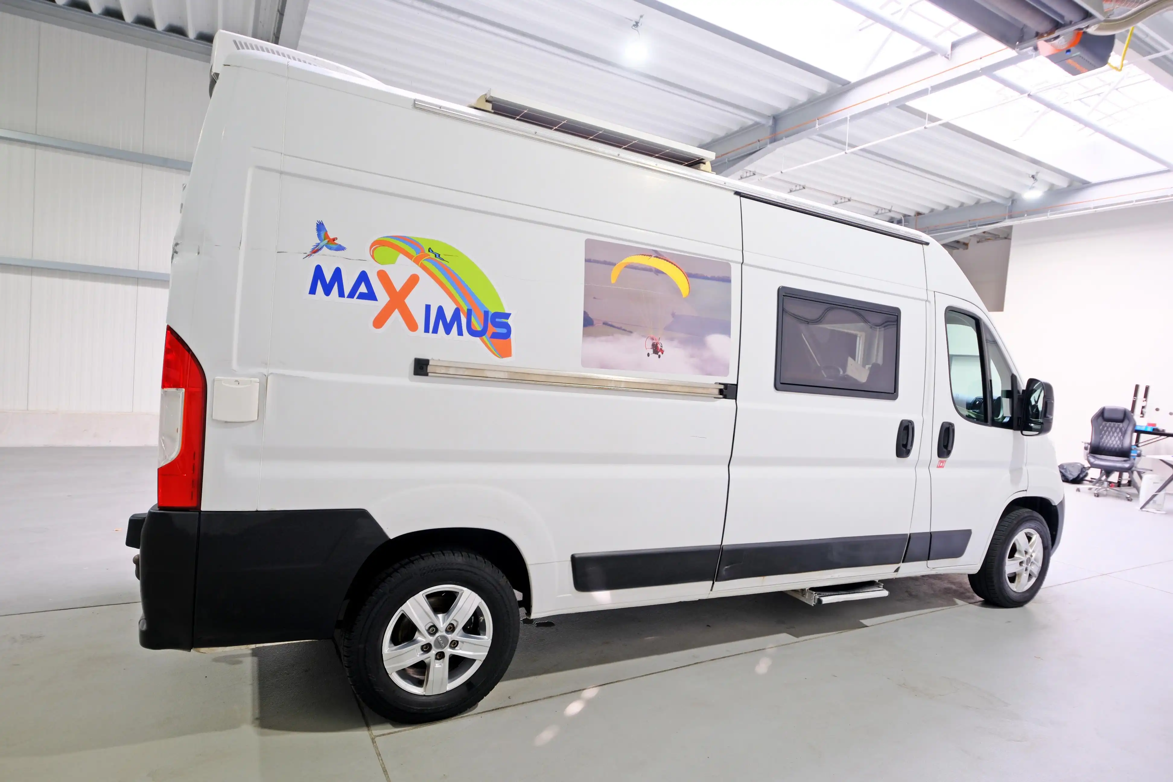 CLEVER Van 600 Celebration